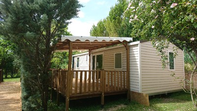  Mobil home for people with reduced mobility: 2 bedrooms-kitchen-bathroom/wc-Large terrace :