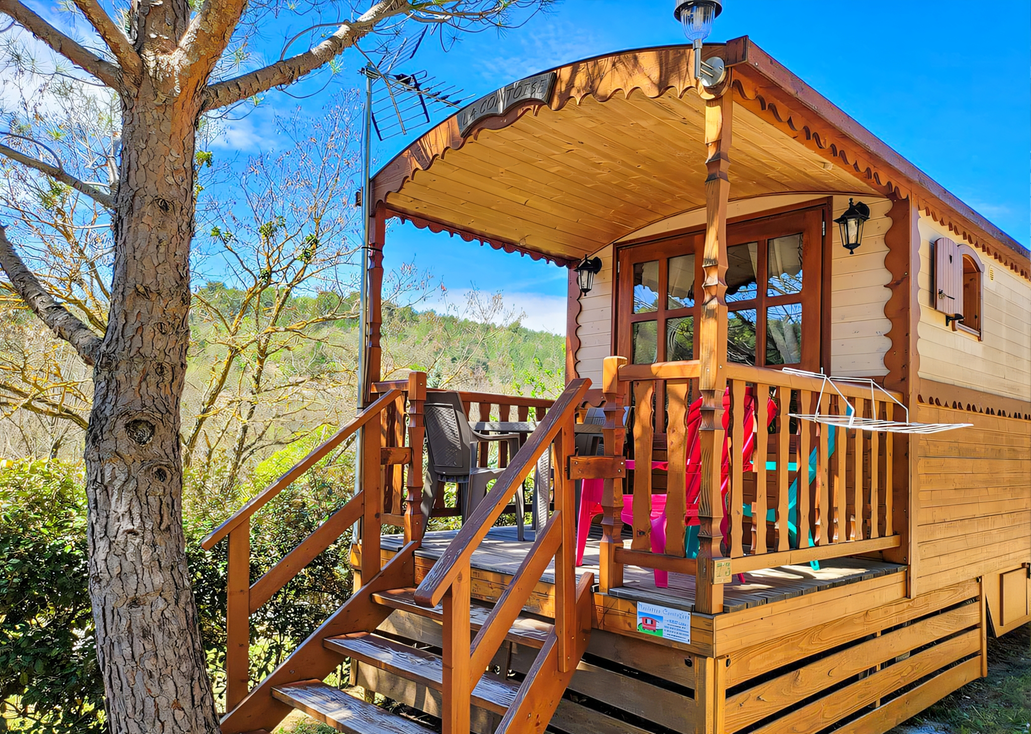 Location insolite camping rose de provence