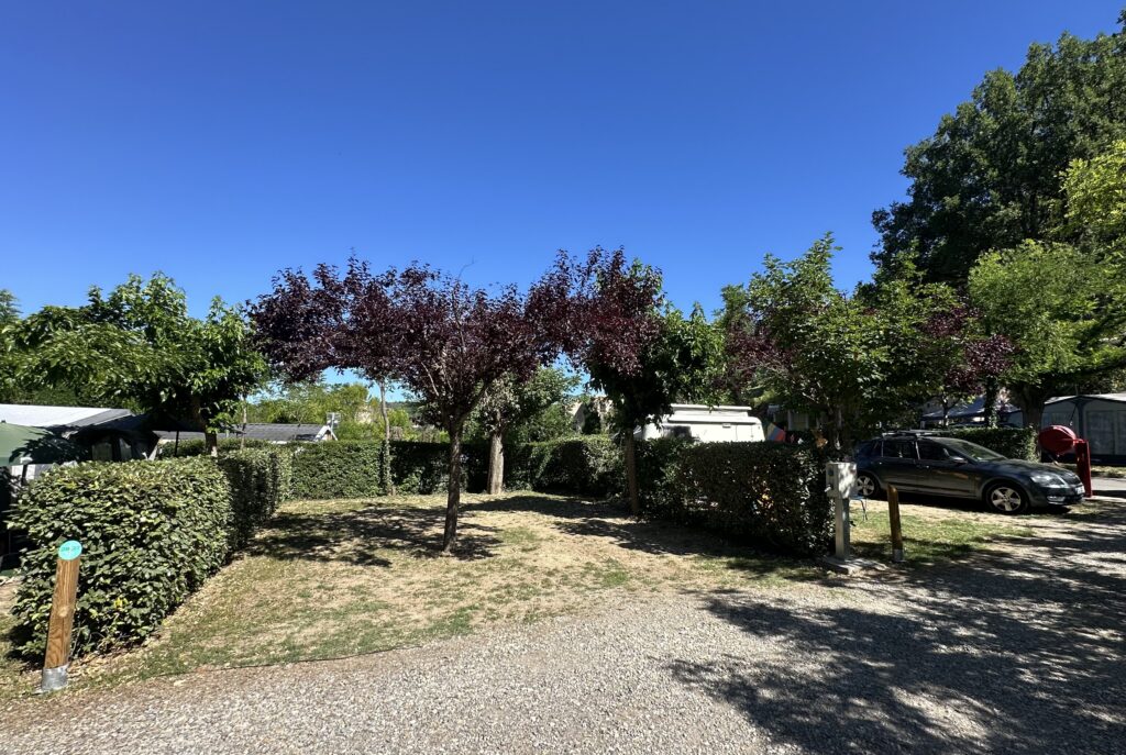 bel emplacement camping riez verdon,